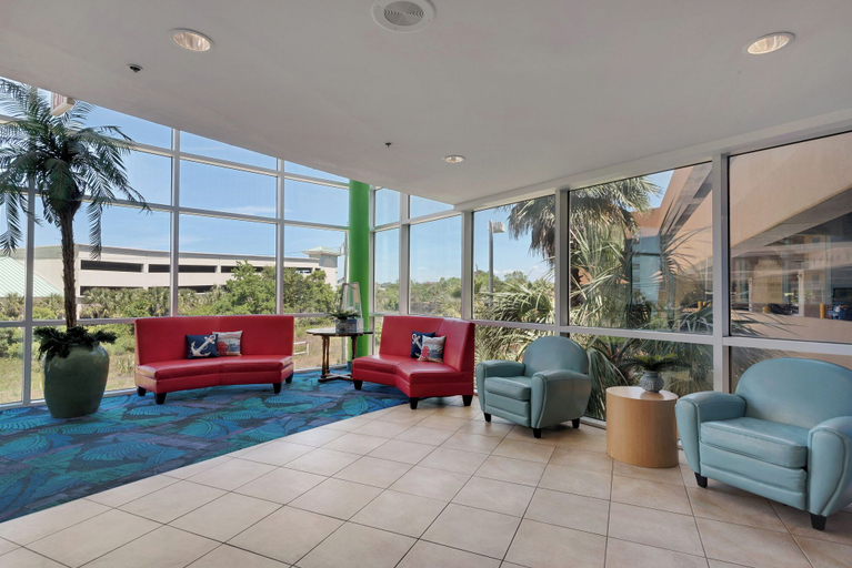Interior 4, Sandy Toes Retreat! Beachfront Fun at Splash Resort! Sleeps 6, Bay