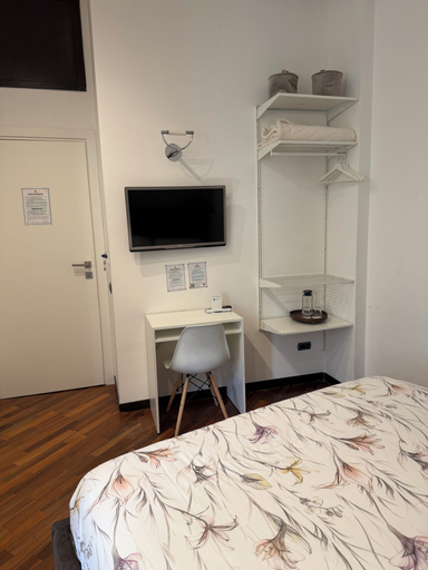 Bedroom 3, Roomito Apartments, Napoli