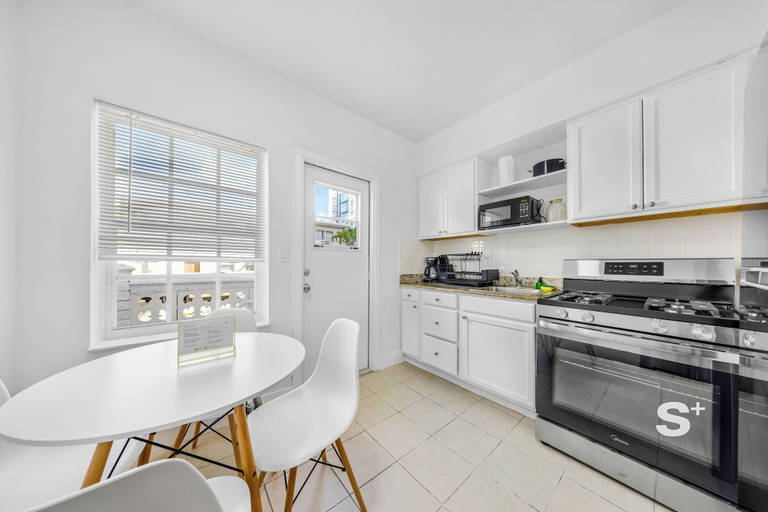 Private kitchen 2, Relax & Unwind - Cozy Studio, Miami-Dade