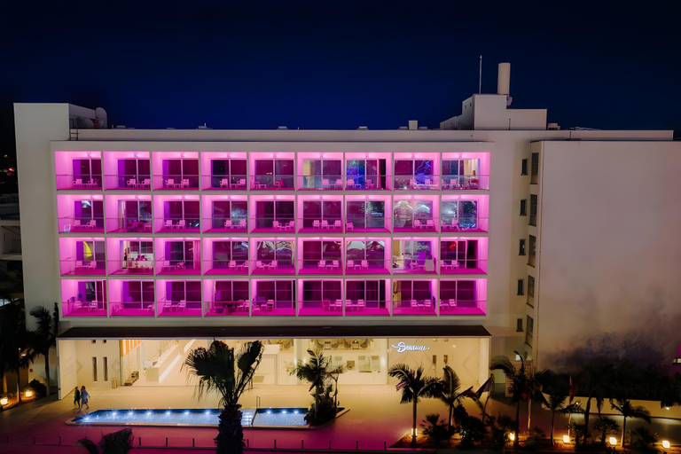 Exterior & Views 1, Seasons Hotel (Adults Only)