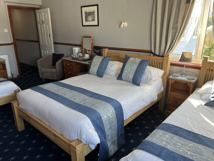 Bedroom 2, The Gower Hotel, Pembrokeshire