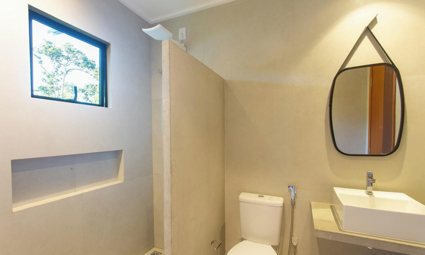 Bathroom, Well-located Condominium in Campinhos in Maraú - RVEs, Maraú