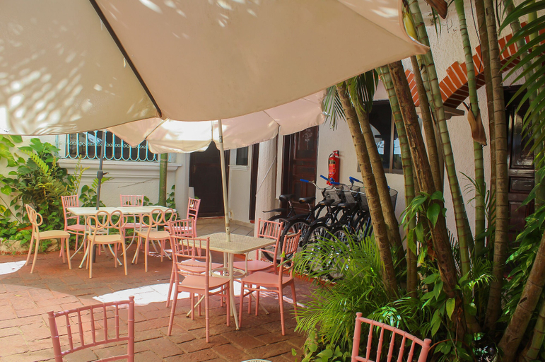 Food & Drinks 5, Chez Waffle Hotel, Cozumel