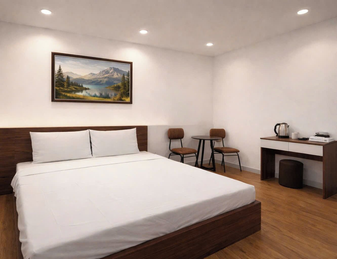 Room 2, Dreamora Centre Hotel, Ba Đình
