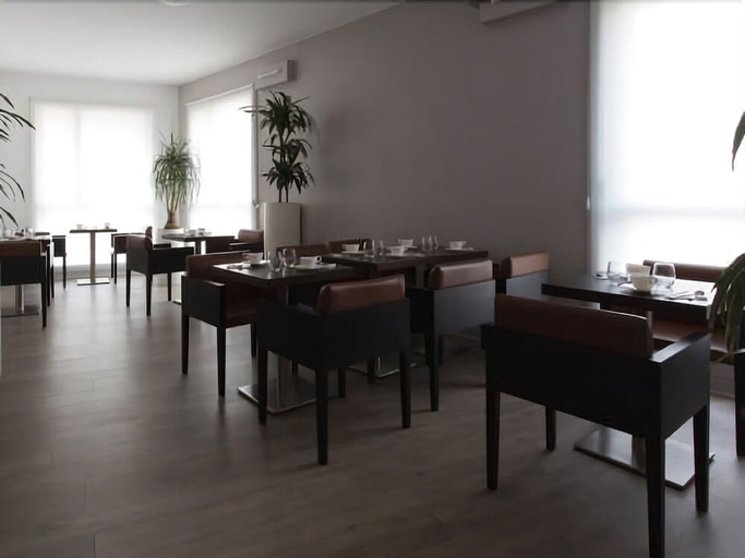 Food & Drinks 5, TWENTY BUSINESS FLATS, Nord