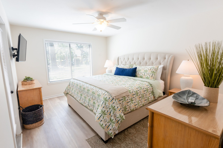 Room 2, 12C Richmond Park 2 Bedroom, 2 Bath 2 Condo, Horry