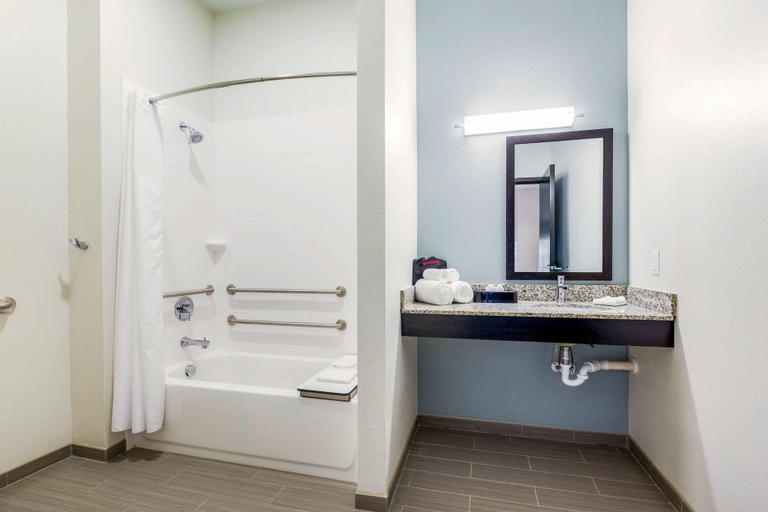 Bathroom 5, MainStay Suites Winfield - Teays Valley, Putnam