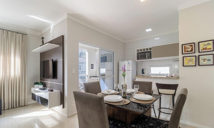Dining, 2 Bedroooms Apt w/ BBQ 500m From the Beach Pts0101, Florianopolis
