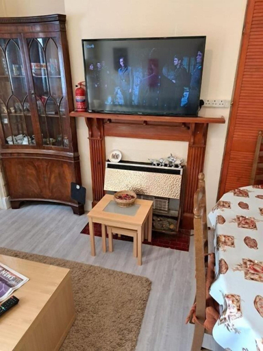 Room 4, London Seven Kings, London