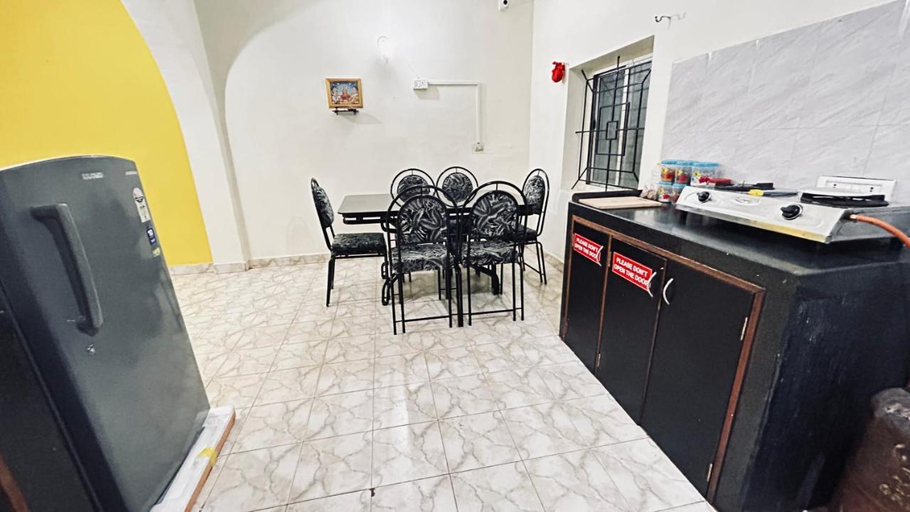 3, Muffys Guest House, North Goa