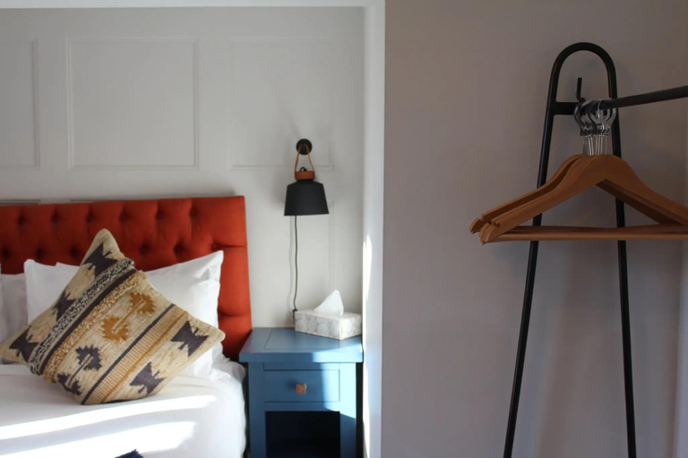 Bedroom 2, The Nags Head Hotel, Buckinghamshire