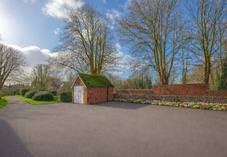 Room 2, 2 BR Sofabed 11 Mins to Gallops Parking Garden, Suffolk