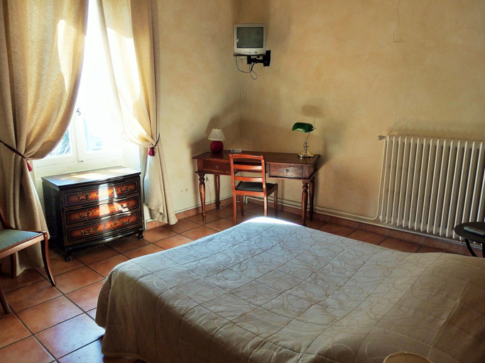 Room 2, Arcantis Au Saint Roch, Vaucluse