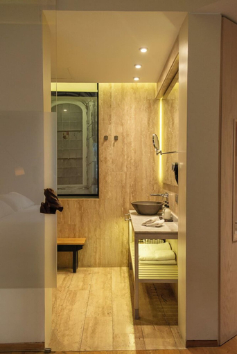 Bathroom 4, Hotel Magnolia, Santiago