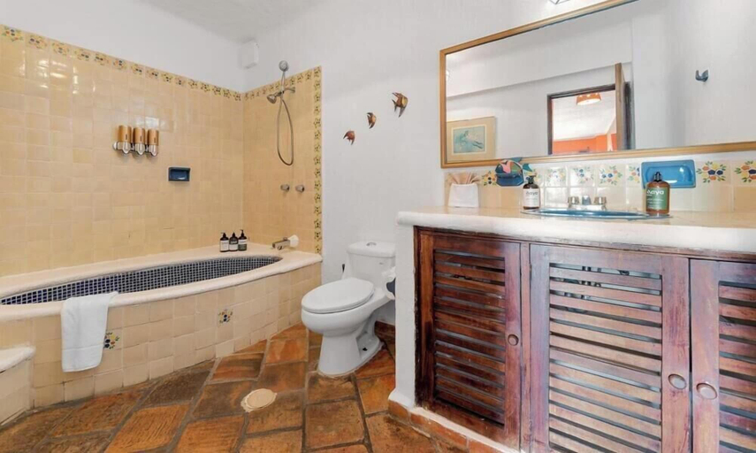 Bathroom 4, Ocean View 2Br Condo-balcony-beach-pool 710, Puerto Vallarta