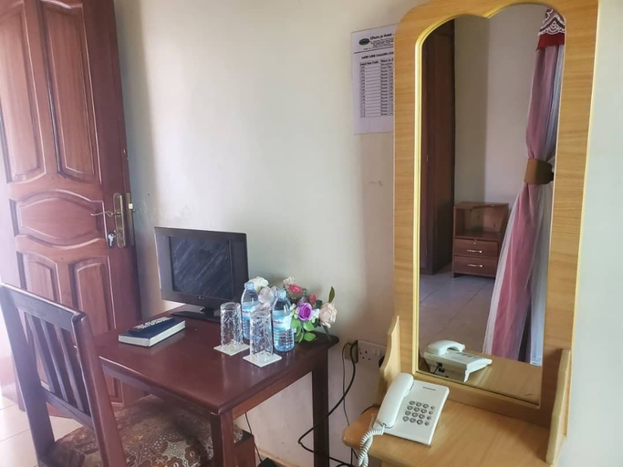 Others 5, Uhuru 50 hotel kasese, Busongora