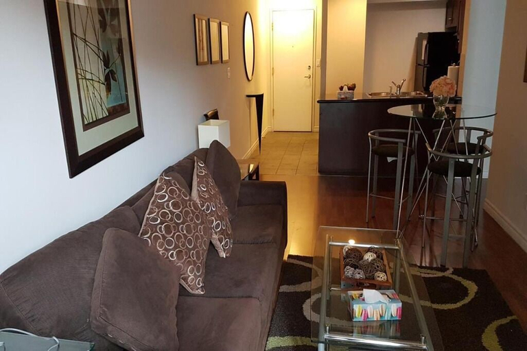Living area, Stay Express Hotel & Suites, Toronto