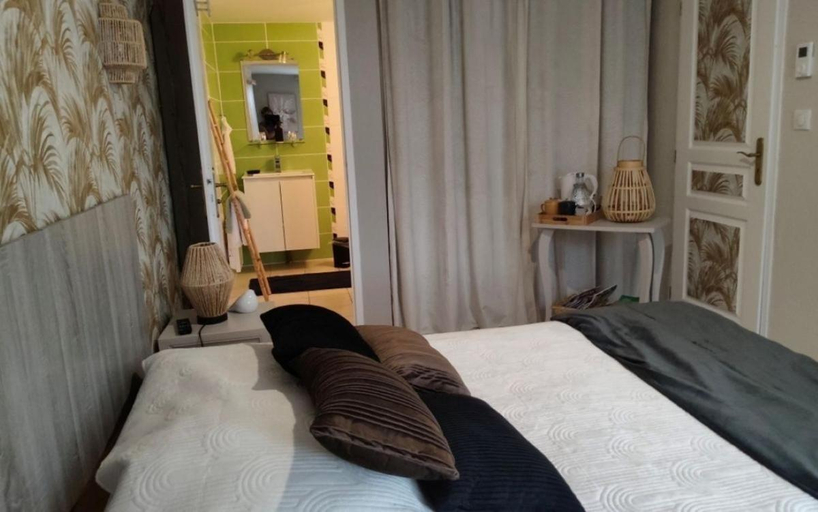 Bedroom, Le COLOMBIE GOULEME, Lot