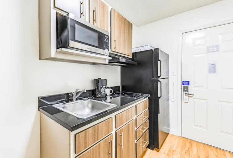3, Suburban Studios, Dallas