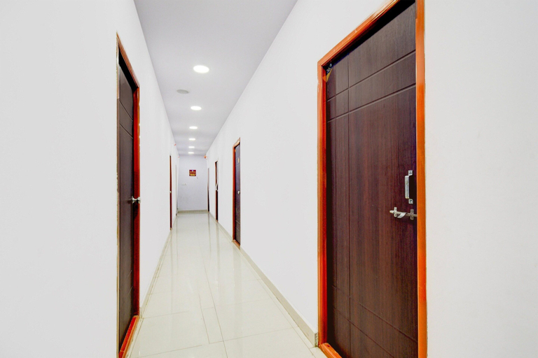 Interior 5, Deluxe Shree Srinivasa Hotel, Ranga Reddy