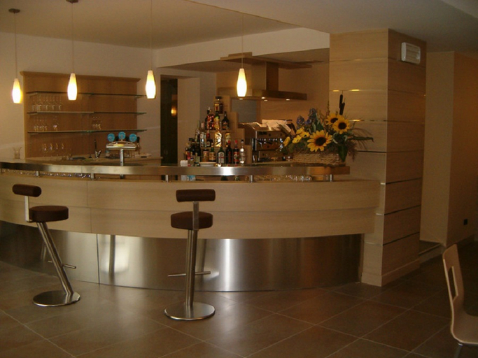 Bar 2, Hotel Oasi SPA & Wellness, Trento