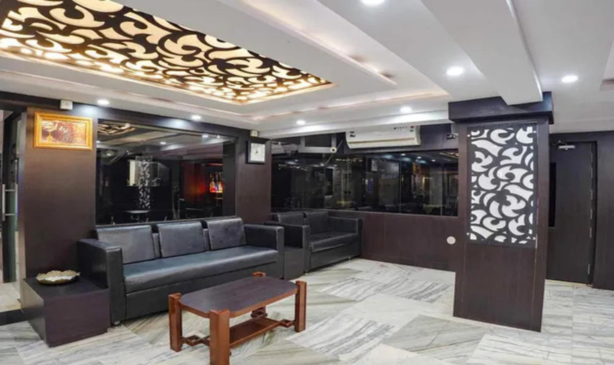 Public Area 2, FabHotel Backstreet, Bhopal
