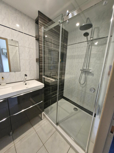 Bathroom 2, Chez Faby et Jose, Vaucluse
