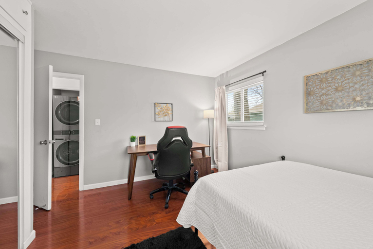 Room 2, Grand North Retreat 4bdr Stay, Franklin