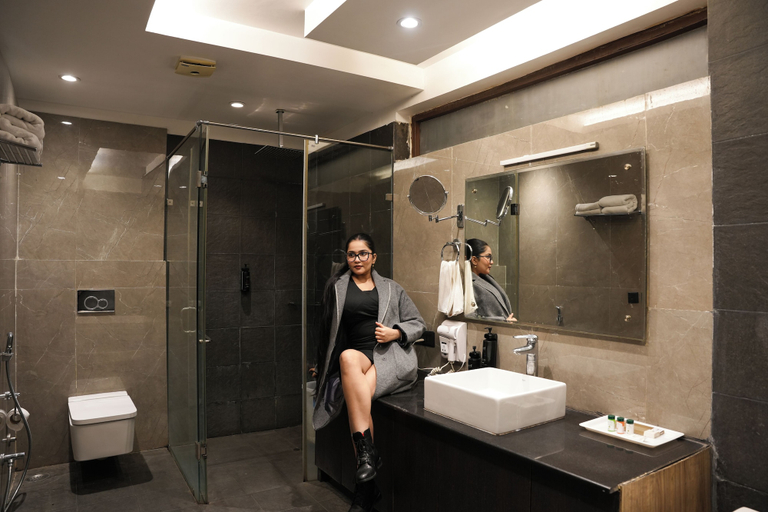 Bathroom 3, DLS Forest Vines Resort & Spa, Nainital