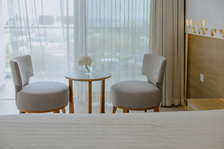 Bedroom 3, Seasons Hotel (Adults Only)