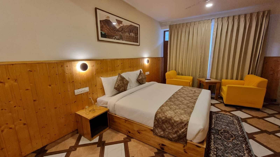 Room 4, Carom Inn, Kullu