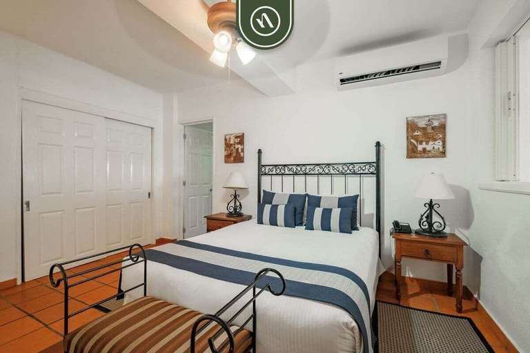 Room 4, Amazing 2 BR Condo - Private Terrace - Pool, Puerto Vallarta