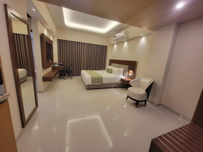 Room 2, The Royal Palace Uttara, Dhaka