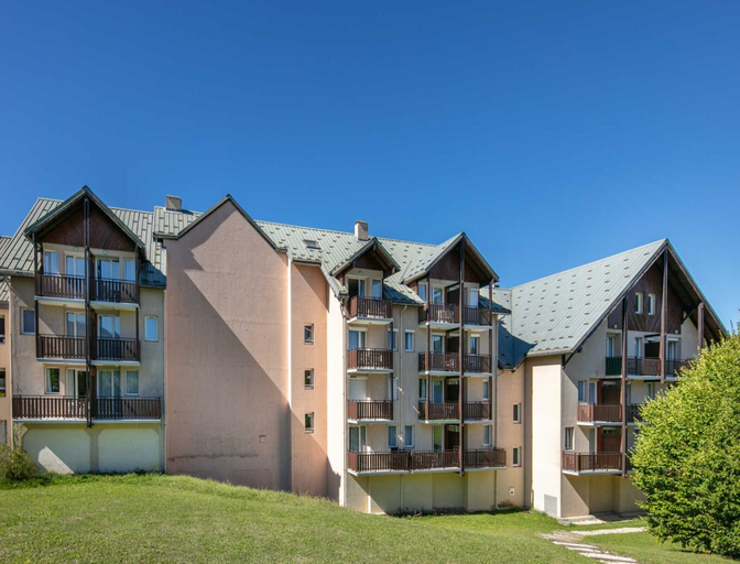Primary image, Mountain apartment near village centre, Isère