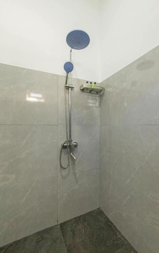 Bathroom 3, Sand & Sea Villa, Negombo