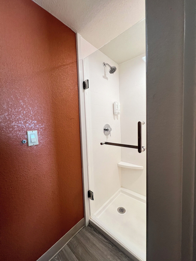 Bathroom 4, Sleep Inn Arlington Near Six Flags, Arlington