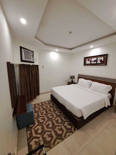 Bedroom 3, Dolphin Beach Resort Tourist Accommodation, Yanbu