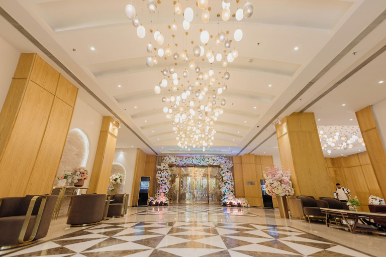 Lobby 4, Orana Hotel & Convention ,Vaishali 1 minute Walk from Vaishali Metro Station., Gautam Buddha Nagar