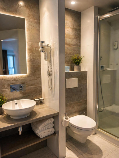 Bathroom 4, Best Western Seine West Hotel, Hauts-de-Seine