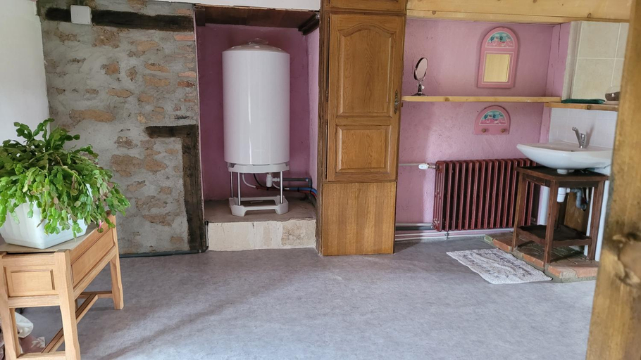 Bedroom 3, Ferme fruitiere zero traitement, Mayenne