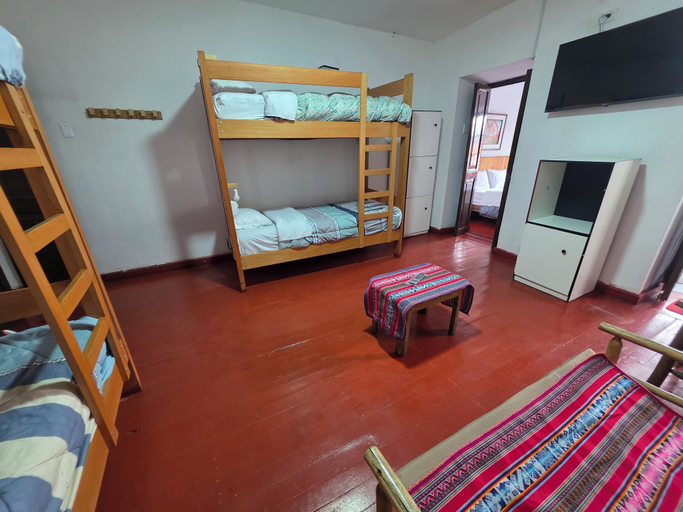 Room 3, Hostel MALLKU, Cusco