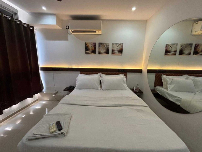 Room 5, Deluxehotel Daman, Daman