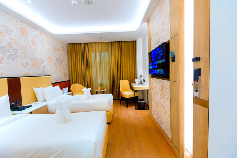 Room 4, Pride Premier Greater Noida, Gautam Buddha Nagar