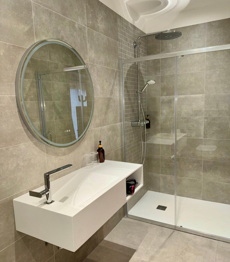 Bathroom, Bella Vita, Haute-Corse