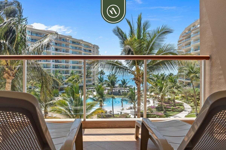View from room 3, Oceanfront 2 BR Condo - Beach - Restaurant - Gym, Compostela