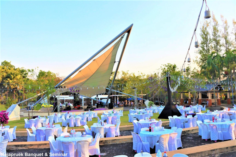 Food & Drinks 3, Rajapruek Place, Muang Chiang Mai