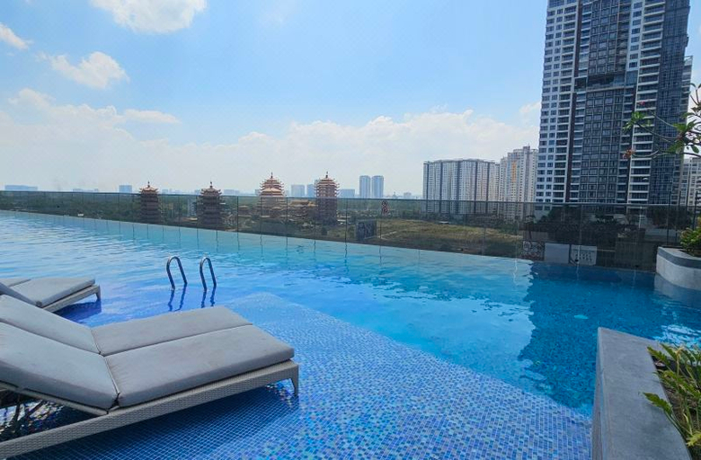Sport & Beauty 3, KN Holiday Apartment in Lumiere Riverside, District 2