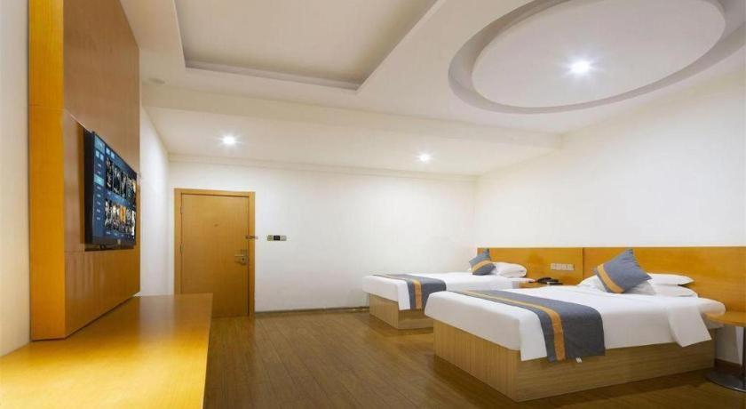 Bedroom 2, GreenTree Alliance Sanya Jiyang District Yalongwan Road Hotel, Sanya