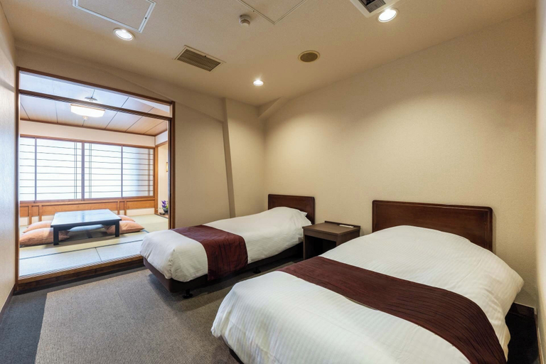 Bedroom 4, Yamatoya Honten Ryokan Osaka, Osaka