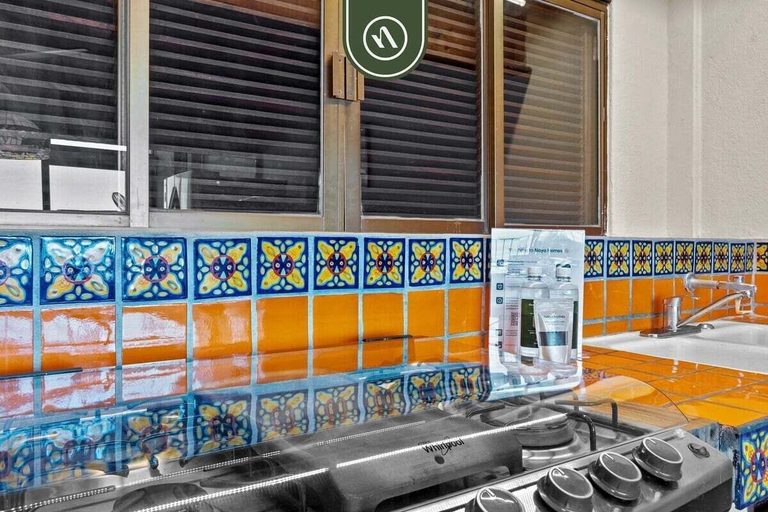 Private kitchen 5, Oceanfront 2 BR Condo With Spectacular View - Pool, Puerto Vallarta